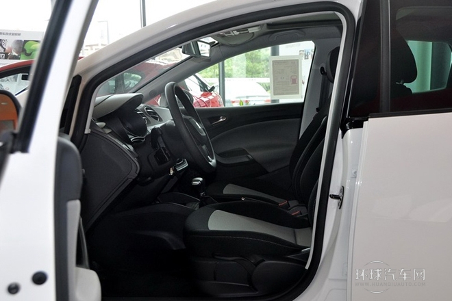 2013款 1.2TSI 5門(mén)版Style