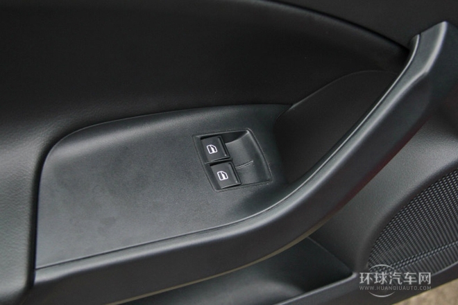 2013款 1.4TSI 3門(mén)版FR