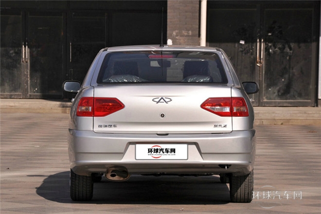 2012款 1.5L 手動(dòng)標(biāo)準(zhǔn)型