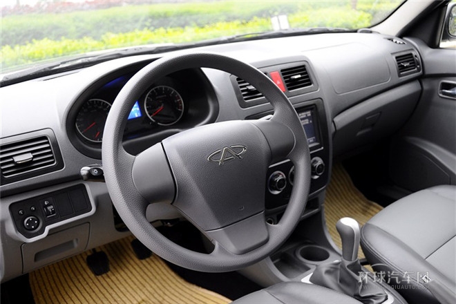 2012款 1.5L 手動(dòng)尊貴型