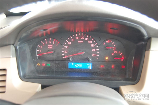 2010款 1.5L 手動(dòng)華貴型