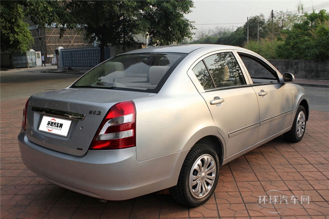 2010款 1.5L 手動(dòng)舒適型