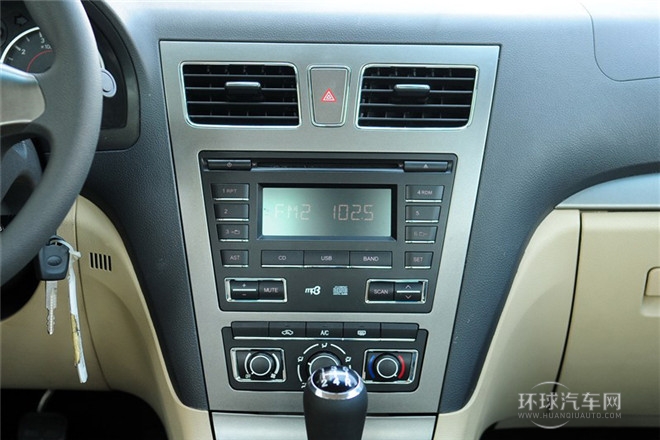 2012款 1.8L 手動(dòng)舒適版