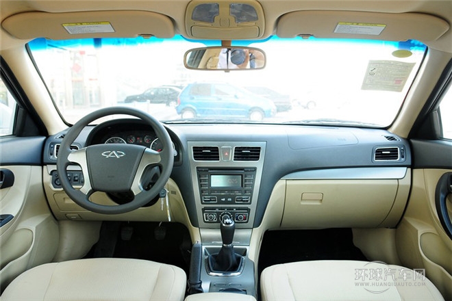 2012款 1.8L 手動(dòng)舒適版
