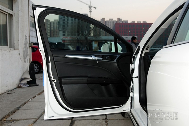 2013款 1.5L GTDi180時(shí)尚型