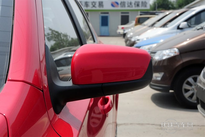 2014款1.5L手動(dòng)   標(biāo)準(zhǔn)型