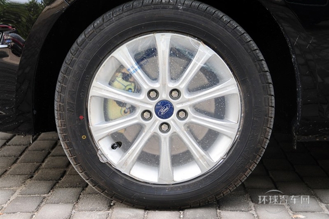 2013款 2.3L 時(shí)尚型
