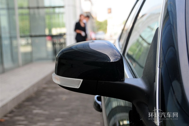 2013款 2.3L 時(shí)尚型