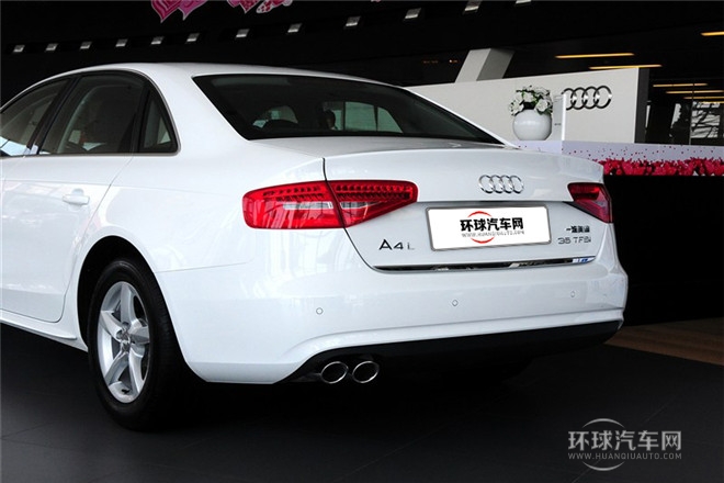 2015款 35 TFSI 自動標準型