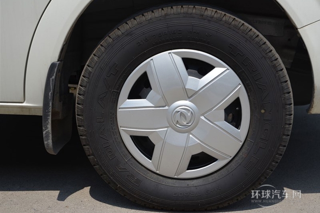 2014款 3.0T廂貨車(chē)短軸中頂ZD30