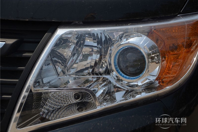 2014款 3.0T領(lǐng)尊版中軸高頂ZD30