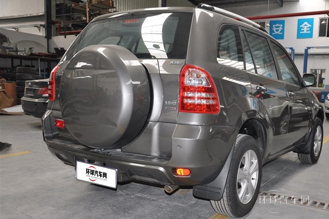 2013款 1.8L 自動(dòng)5門舒適型