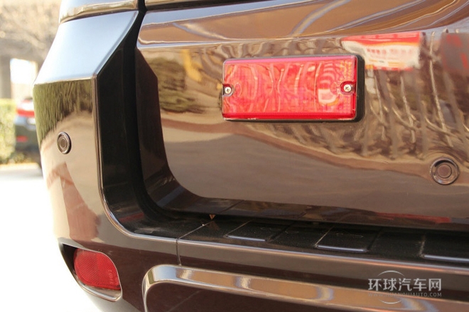 2012款 改款 1.8L 自動豪華型