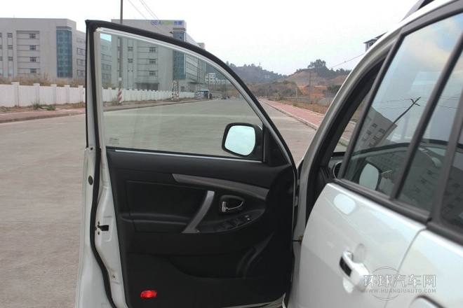 2012款 改款 1.8L 自動標(biāo)準(zhǔn)型