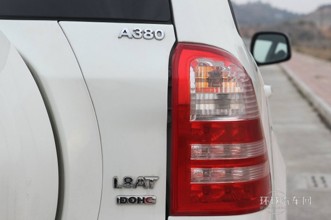 2012款 改款 1.8L 自動標(biāo)準(zhǔn)型