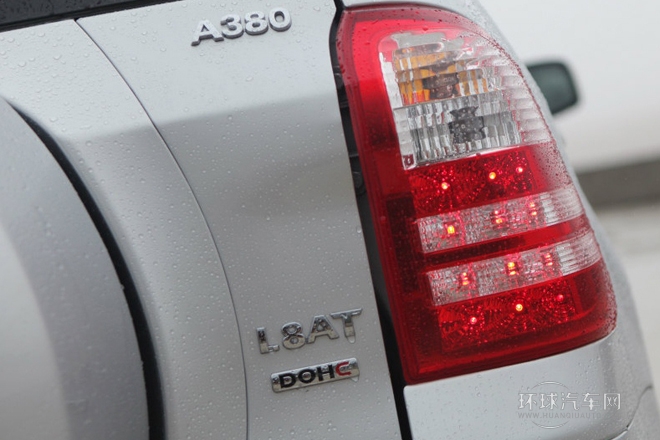 2012款 1.8L 自動(dòng)舒適型