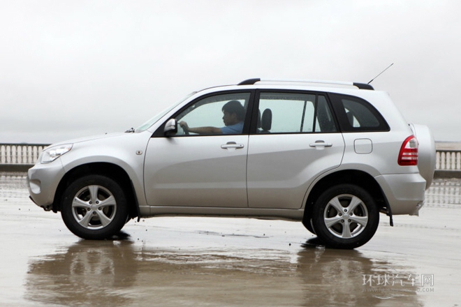 2012款 1.8L 自動(dòng)舒適型