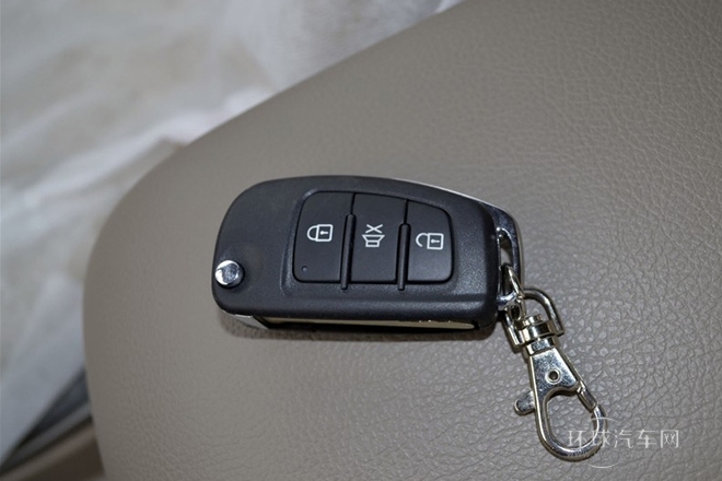 2012款 1.6L 手動(dòng)舒適型