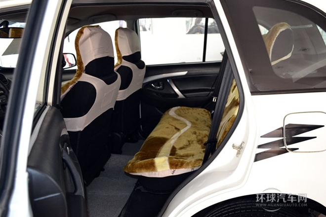 2012款 1.6L 手動(dòng)舒適型