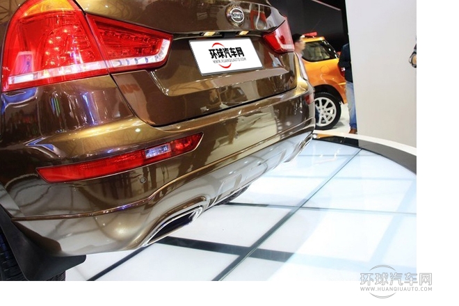 2013款 1.8L 自動(dòng)標(biāo)準(zhǔn)型