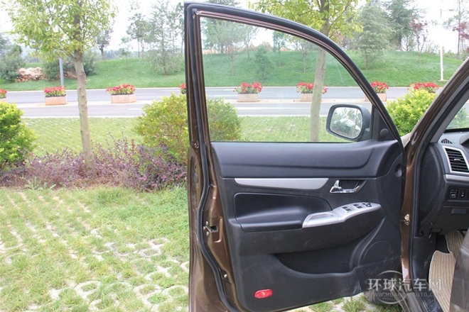 2013款 1.6L 手動(dòng)豪華型