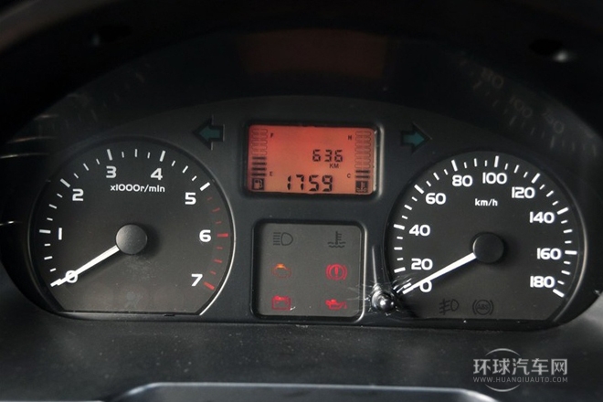 2012款 1.1L舒適型