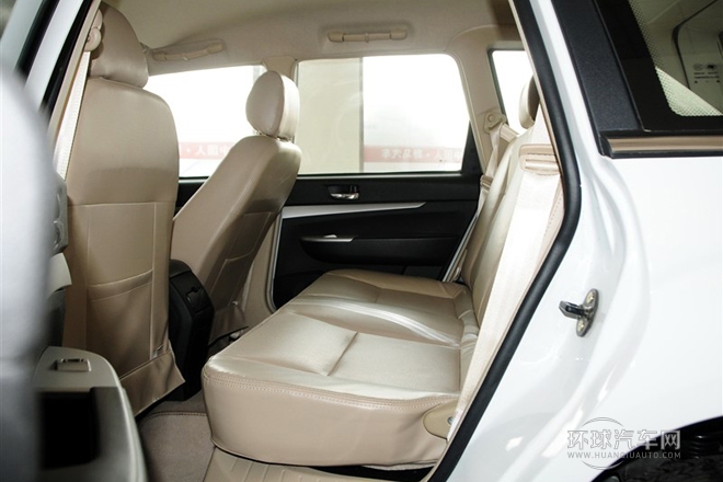 2012款 1.5L 手動(dòng)