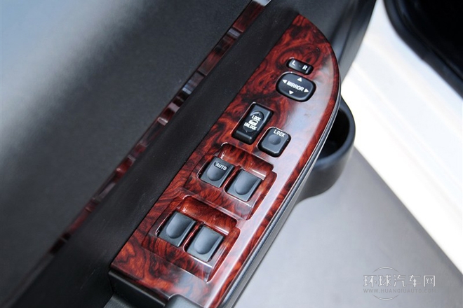 2014款 1.5L 手動(dòng)