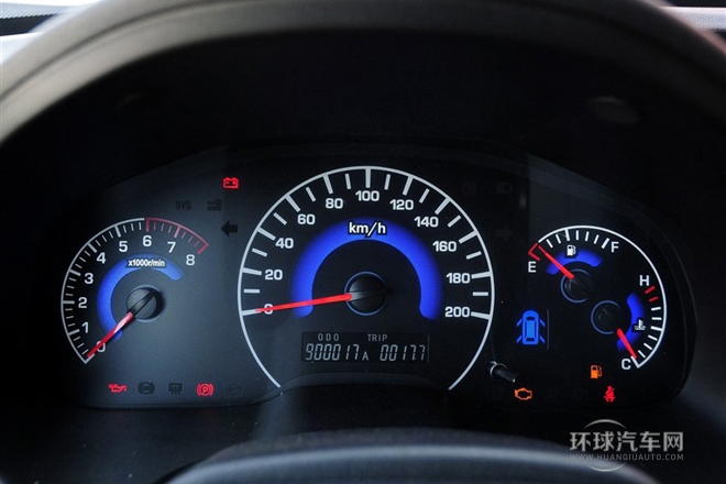 2014款 1.5L 手動(dòng)