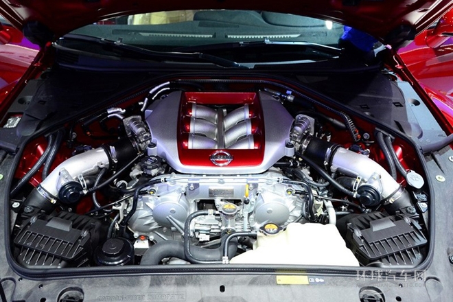 2015款 3.8T 時尚米白內(nèi)飾版