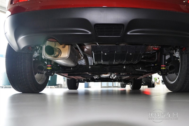 2012款 1.6T 自動(dòng) SV 領(lǐng)先款