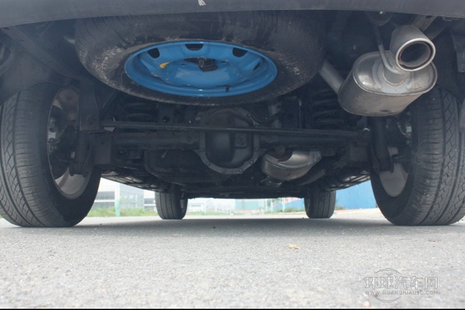 2011款 2.0T 兩驅(qū)精英導(dǎo)航版
