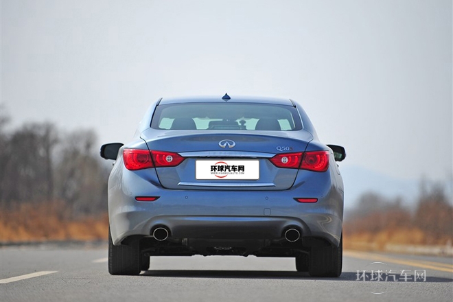 2014款 3.7L 豪華運(yùn)動版