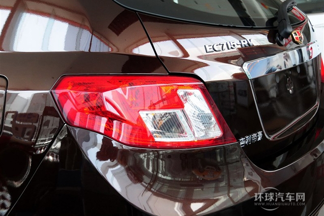 2013款 兩廂 1.5L 手動進(jìn)取型