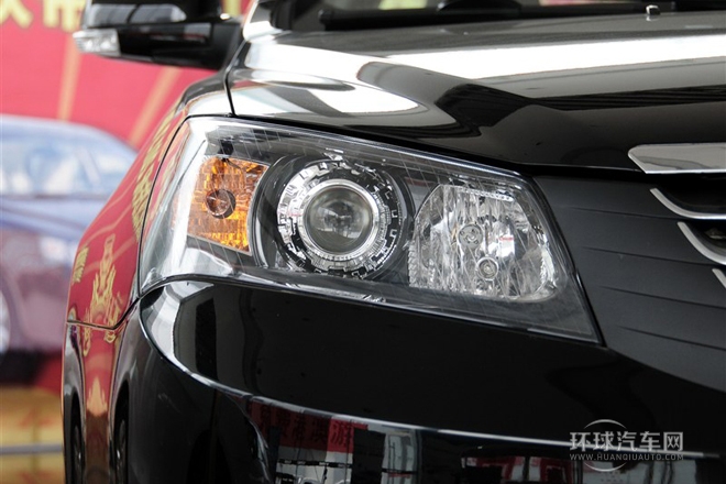 2013款 三廂 1.5L 手動進取型