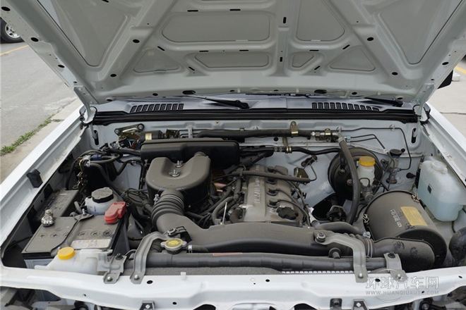 2013款 2.4L兩驅標準型5座ZN6494