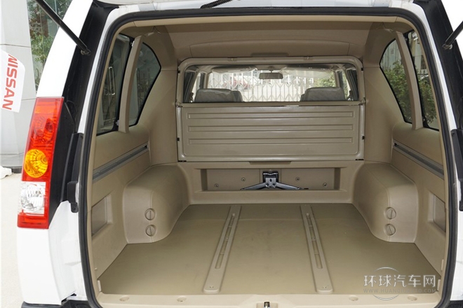 2013款 2.4L兩驅(qū)標準型5座ZN6494