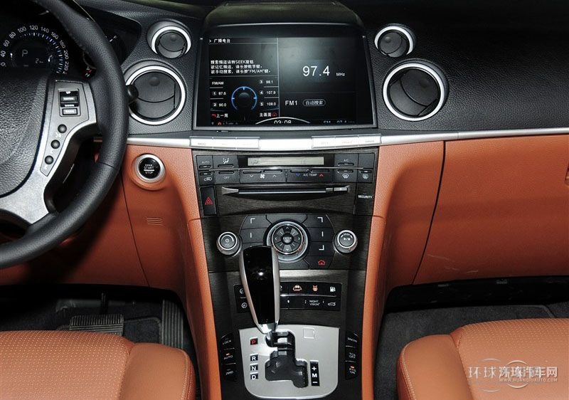 2013款 鋒芒限量版 2.2T 四驅(qū)旗艦型