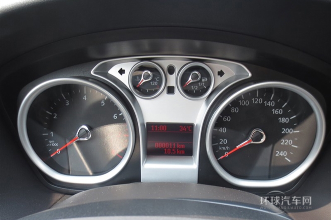 2013款 兩廂經(jīng)典 1.8L MT百萬紀念版