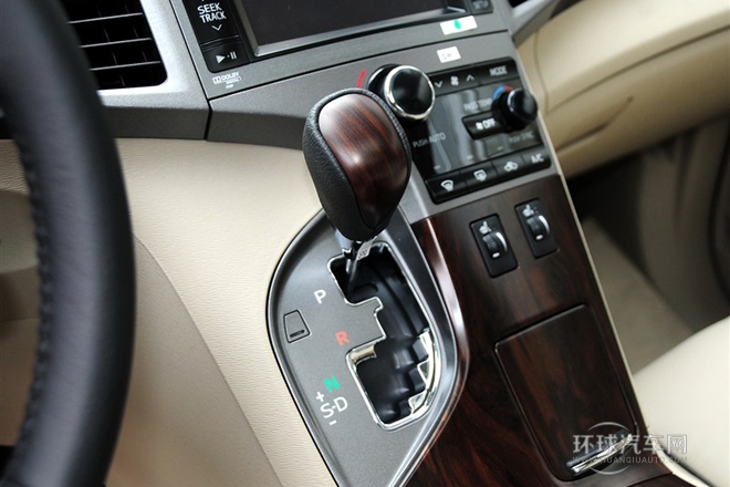 2013款 2.7L 四驅(qū)豪華版