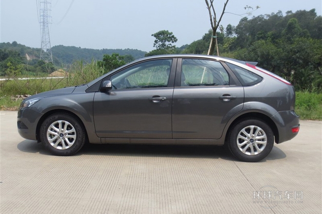 2013款 兩廂經(jīng)典 1.8L MT百萬紀念版