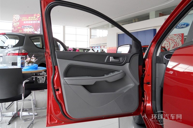 2013款 兩廂經(jīng)典 1.8L AT百萬紀(jì)念版