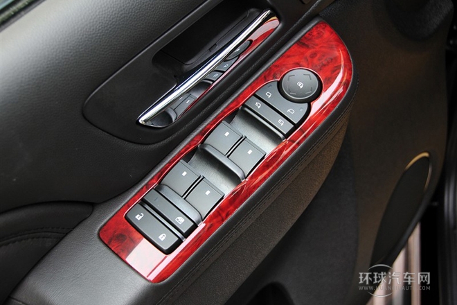 2010款 6.0 Hybrid