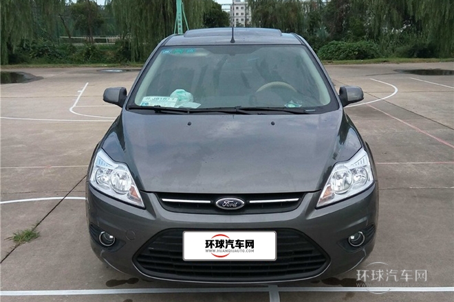 2013款 三廂經(jīng)典 1.8L AT百萬紀(jì)念版