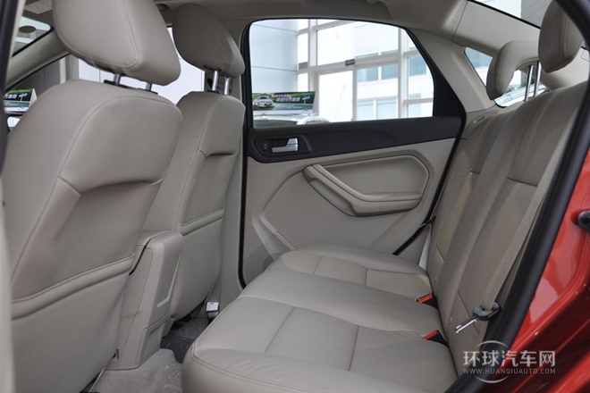 2013款 三廂經(jīng)典 1.8L AT時(shí)尚型