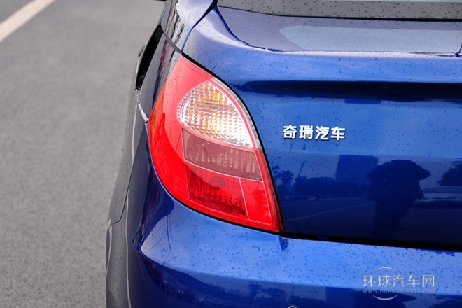 2010款 1.3L 手動(dòng)豪華型