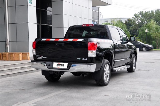 2011款 5.7 標(biāo)準(zhǔn)型