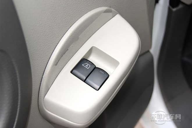 2014款 1.6L 手動(dòng)豪華型 國(guó)IV