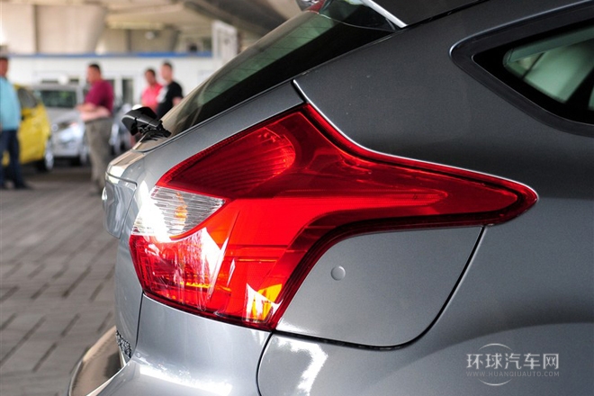 2012款 兩廂 1.6L MT風(fēng)尚型
