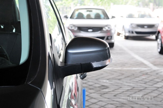 2012款 兩廂 1.6L MT風(fēng)尚型